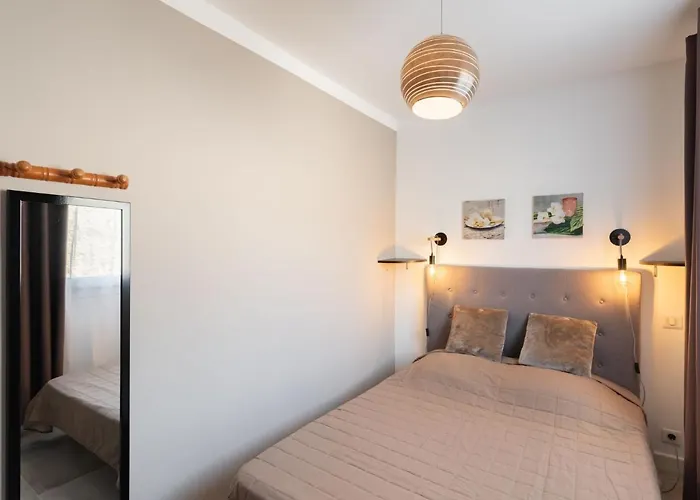 Signoria By Interhome * 萨里索伦札拉